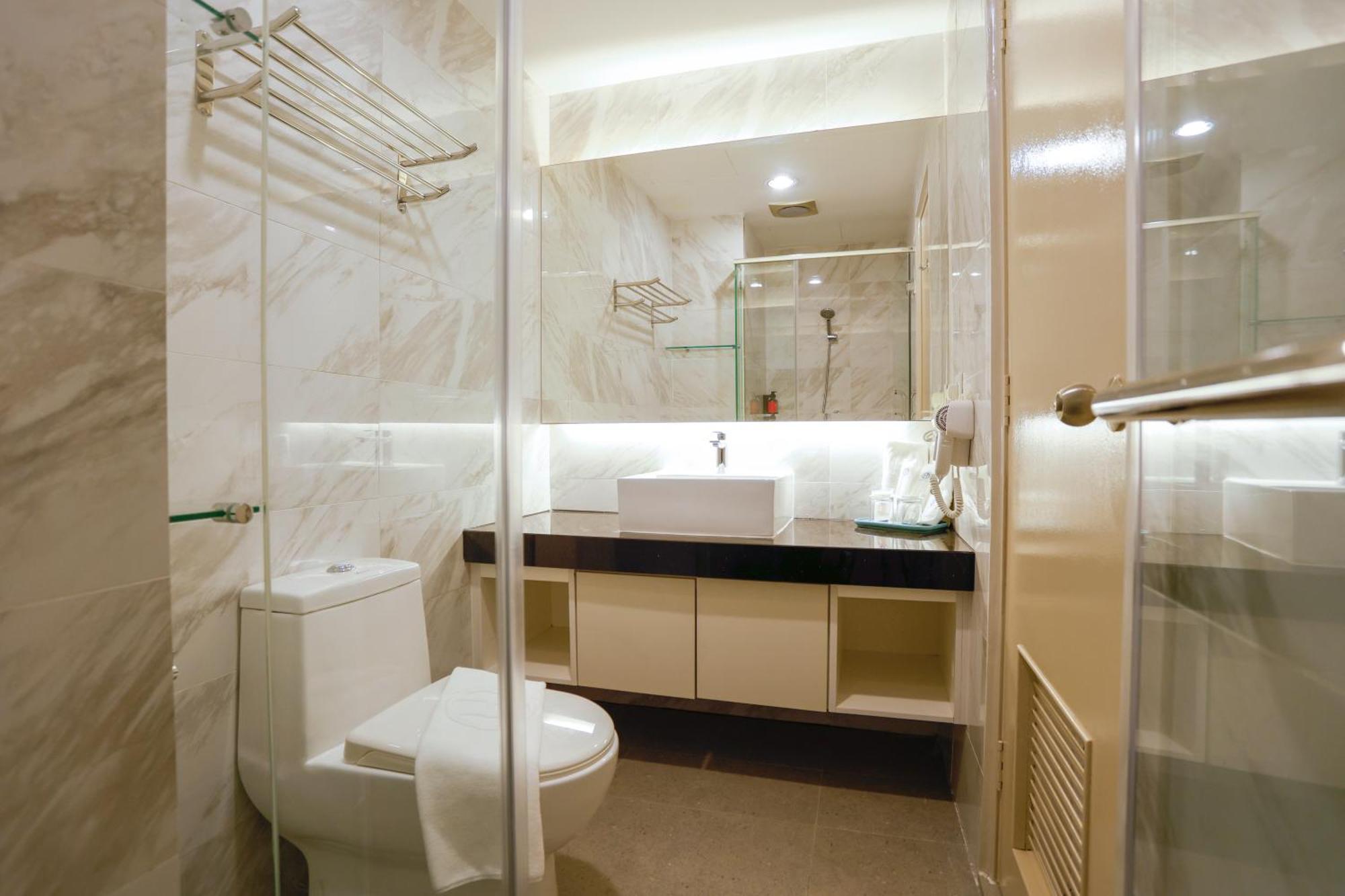 The Host Hotel Ipoh Kültér fotó